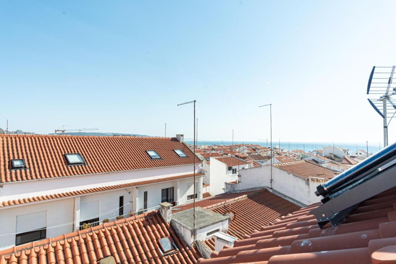 Feel Nazare - Saudade 57 Apartment Bagian luar foto